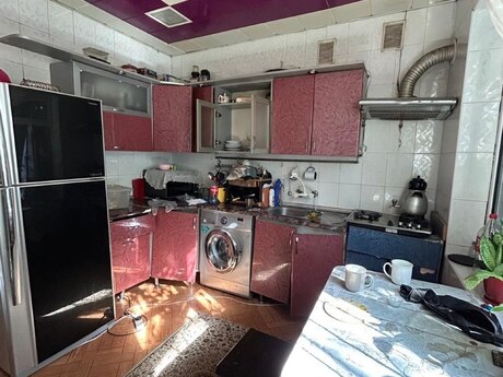 Əmircanda 4 otaqlı həyət evi satılır, 100 m², 880 000 AZN, şəkil 4 / 11
