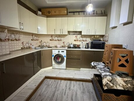 Qurtuluş 93 kompleksində 3 otaqlı yeni tikili mənzil satılır, 83 m², 100 000 AZN, şəkil 3 / 12