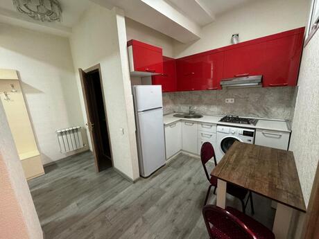 Seven Star Residence kompleksində 1 otaqlı yeni tikili mənzil kirayə verilir, 42 m², 700 AZN/ay, şəkil 3 / 7