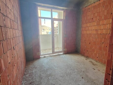 3 otaq · 69 m² · 7/12 mərtəbə, Lökbatan