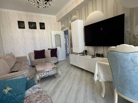 4-комн. · 110 m² · 8/9 этаж, Yasamal