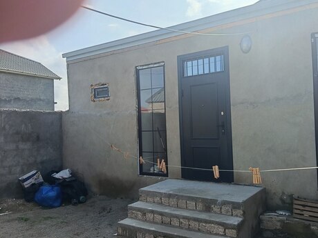 5-room house for sale in Binə, 140 m², 65 000 AZN, photo 2 / 3