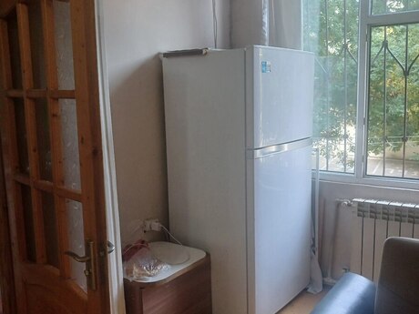 20 Yanvarda 2 otaqlı köhnə tikili mənzil kirayə verilir, 55 m², 550 AZN/ay, şəkil 3 / 12