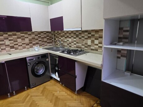 Сдаётся 2-комнатная квартира в старом фонде, Nəsimi, 60 м², 650 AZN/мес, фото 5 / 9