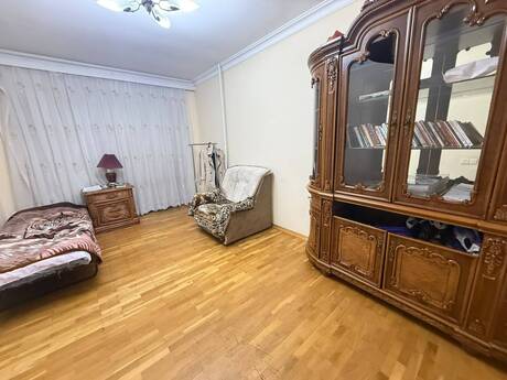 4-room old-build apartment for rent in Yasamal, 90 m², 183 AZN/mo, photo 4 / 12