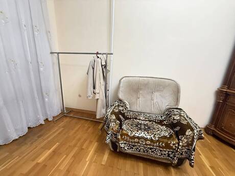 4-room old-build apartment for rent in Yasamal, 90 m², 183 AZN/mo, photo 3 / 12