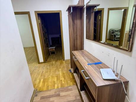 4-room old-build apartment for rent in Yasamal, 90 m², 183 AZN/mo, photo 2 / 12