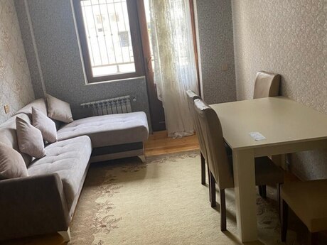 2 otaq · 38 m² · 1/8 mərtəbə, Masazır