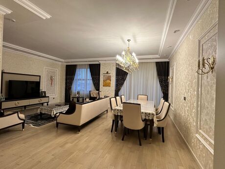3-room new-build apartment for sale in Elmlər Akademiyası, 193 m², 680 000 AZN, photo 2 / 12