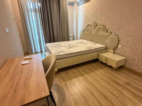 Grand Hayat kompleksində 4 otaqlı yeni tikili mənzil satılır, 180 m², 599 000 AZN, şəkil 5 / 12