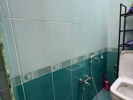Qurtuluş 93 kompleksində 3 otaqlı yeni tikili mənzil satılır, 100 m², 129 000 AZN, şəkil 2 / 10