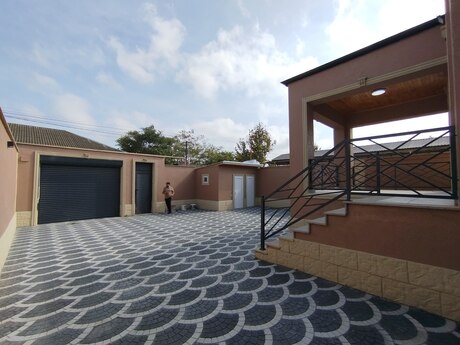 4 rooms · 130 m² · floor 1/1, Maştağa