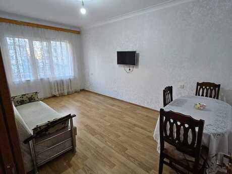 Memar Əcəmidə 2 otaqlı köhnə tikili mənzil kirayə verilir, 55 m², 600 AZN/ay, şəkil 2 / 12