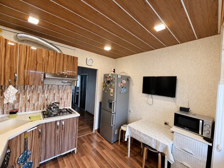 Bakıxanovda 3 otaqlı köhnə tikili mənzil satılır, 85 m², 235 000 AZN, şəkil 4 / 12