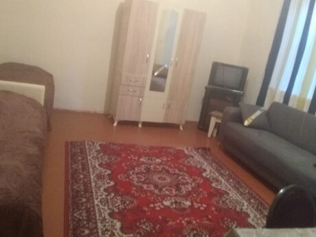 2 otaq · 122 m²