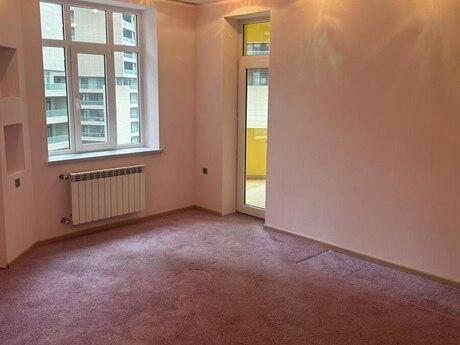 8 Noyabrda 4 otaqlı yeni tikili mənzil satılır, 182 m², 400 000 AZN, şəkil 4 / 12