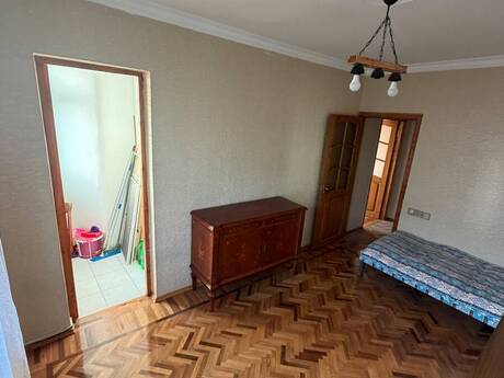9-cu mikrorayonda 4 otaqlı köhnə tikili mənzil kirayə verilir, 100 m², 165 AZN/ay, şəkil 4 / 12