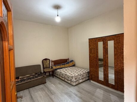 1 otaq · 50 m² · 1/1 mərtəbə, Suraxanı