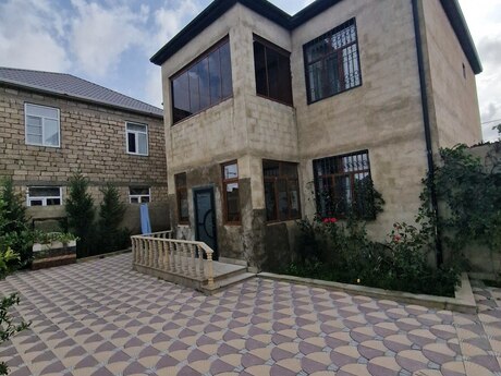 5 otaqlı ev, 212 m², Zabrat, 127 000 AZN