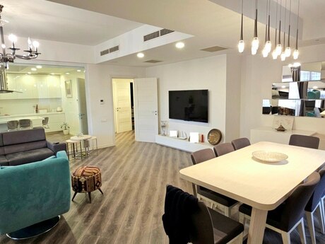 Neftçilərdə 4 otaqlı yeni tikili mənzil kirayə verilir, 200 m², 5 500 AZN/ay, şəkil 3 / 12