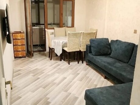 3 otaq · 90 m²