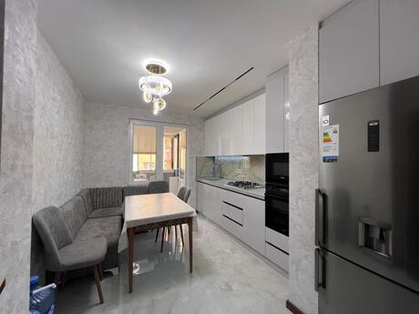 Əhmədlidə 5 otaqlı köhnə tikili mənzil satılır, 120 m², 273 000 AZN, şəkil 4 / 12
