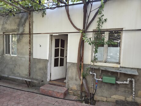 2 otaqlı ev, 50 m², Binəqədi, 330 AZN