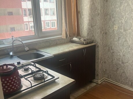 1 otaqlı mənzil, 32 m², Abşeron, 350 AZN