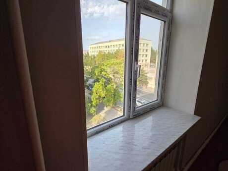 Elmlər Akademiyasında 2 otaqlı köhnə tikili mənzil satılır, 50 m², 182 000 AZN, şəkil 4 / 11
