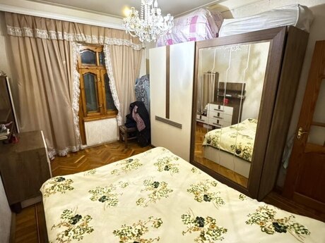 Azadlıq Prospektidə 5 otaqlı köhnə tikili mənzil satılır, 125 m², 275 000 AZN, şəkil 5 / 12