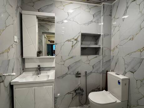 Qurtuluş 93 kompleksində 2 otaqlı yeni tikili mənzil satılır, 57 m², 65 000 AZN, şəkil 3 / 10
