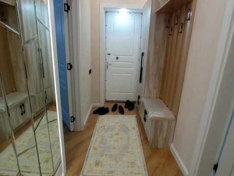 28 Mayda 2 otaqlı köhnə tikili mənzil kirayə verilir, 55 m², 900 AZN/ay, şəkil 4 / 12