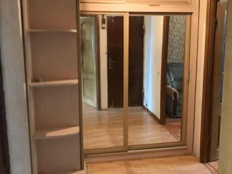 Продаётся 2-комнатная квартира в старом фонде, 9-cu mikrorayon, 65 м², 185 000 AZN, фото 5 / 12