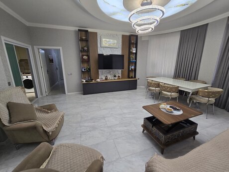 3 otaq · 78 m² · 10/11 mərtəbə, Abşeron