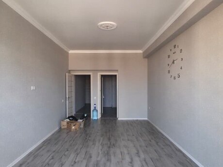3 otaq · 91 m² · 5/18 mərtəbə, 8 Noyabr