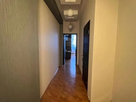 Сдаётся 3-комнатная квартира в новостройке, Memar Əcəmi, 100 м², 400 AZN/мес, фото 2 / 9