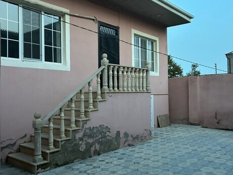 4 otaqlı ev, 100 m², Biləcəri, 450 AZN