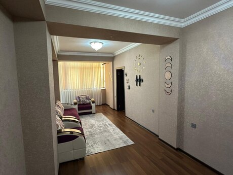 Qurtuluş 93 kompleksində 3 otaqlı yeni tikili mənzil satılır, 73 m², 110 000 AZN, şəkil 2 / 12