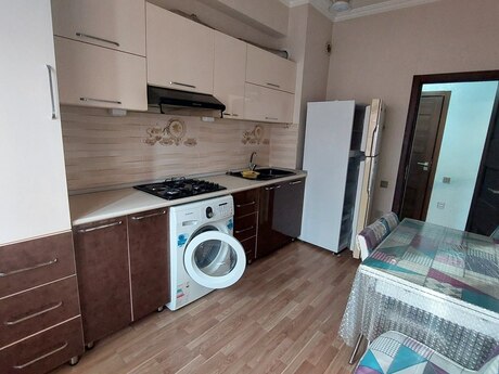 2 otaqlı mənzil, 70 m², Abşeron, 450 AZN