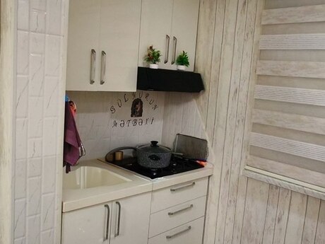 Продаётся 3-комнатная квартира в старом фонде, Memar Əcəmi, 45 м², 153 000 AZN, фото 3 / 12