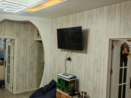 Продаётся 3-комнатная квартира в старом фонде, Memar Əcəmi, 45 м², 153 000 AZN, фото 5 / 12