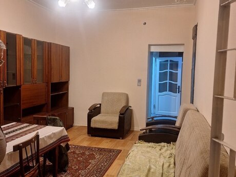 Gənclikdə 2 otaqlı köhnə tikili mənzil kirayə verilir, 50 m², 500 AZN/ay, şəkil 3 / 12