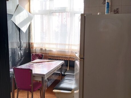 3-room old-build apartment for rent in Yeni Günəşli, 90 m², 500 AZN/mo, photo 4 / 11