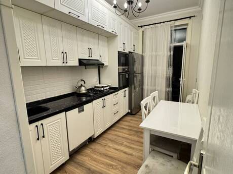 2 otaq · 85 m²
