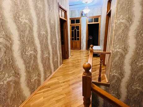 Bakıxanovda 6 otaqlı həyət evi kirayə verilir, 180 m², 1 100 AZN/ay, şəkil 5 / 12
