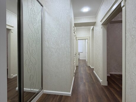 3-room new-build apartment for sale in Qurtuluş 93 residence, 75 m², 119 000 AZN, photo 2 / 12