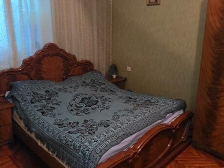 3-room old-build apartment for rent in 28 May, 80 m², 800 AZN/mo, photo 4 / 12