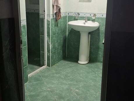 Binəqədidə 5 otaqlı həyət evi kirayə verilir, 230 m², 550 AZN/ay, şəkil 4 / 12