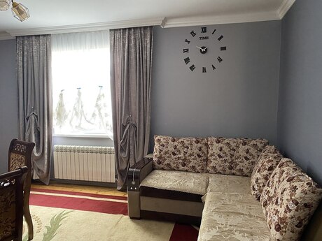 5-комн. · 165 m²