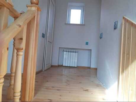 4 otaqlı ev, 140 m², Avtovağzal, 750 AZN